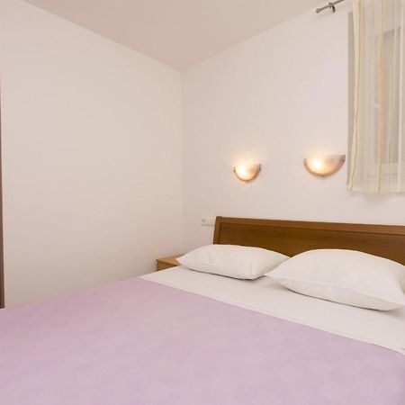 Apartments Mira Omiš Esterno foto